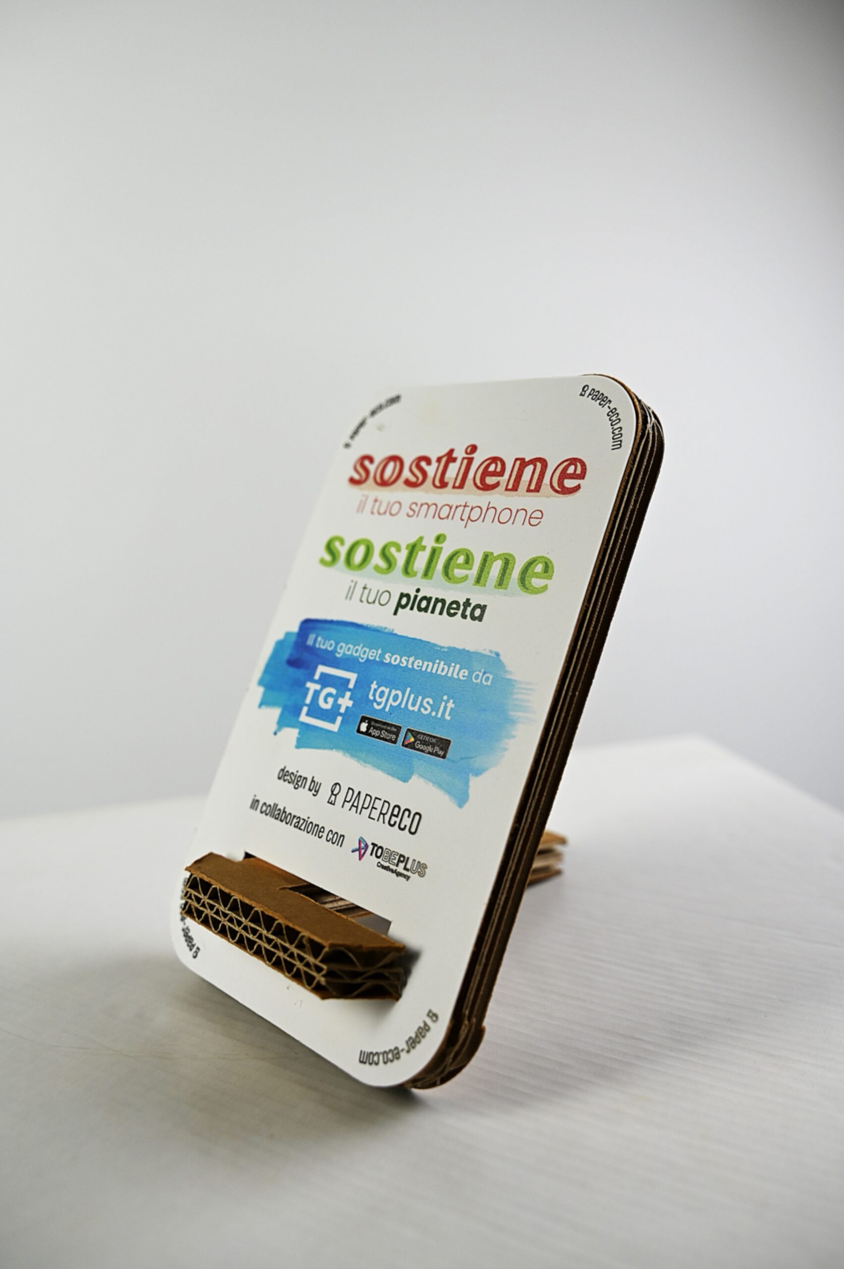 FreehHand – portatelefono in cartone