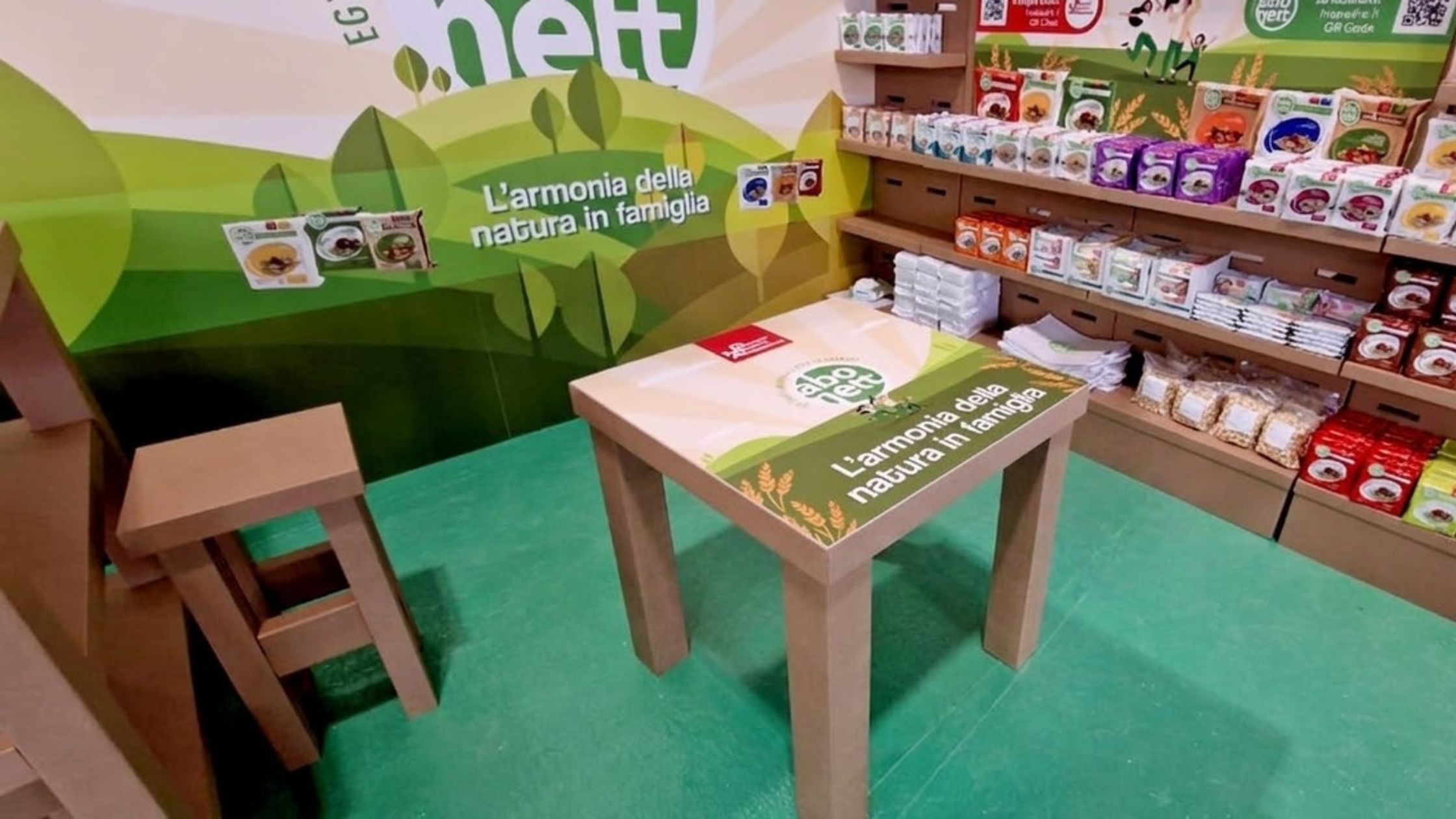 Fiere e design: tendenze dell'arredo in cartone - Paper Eco